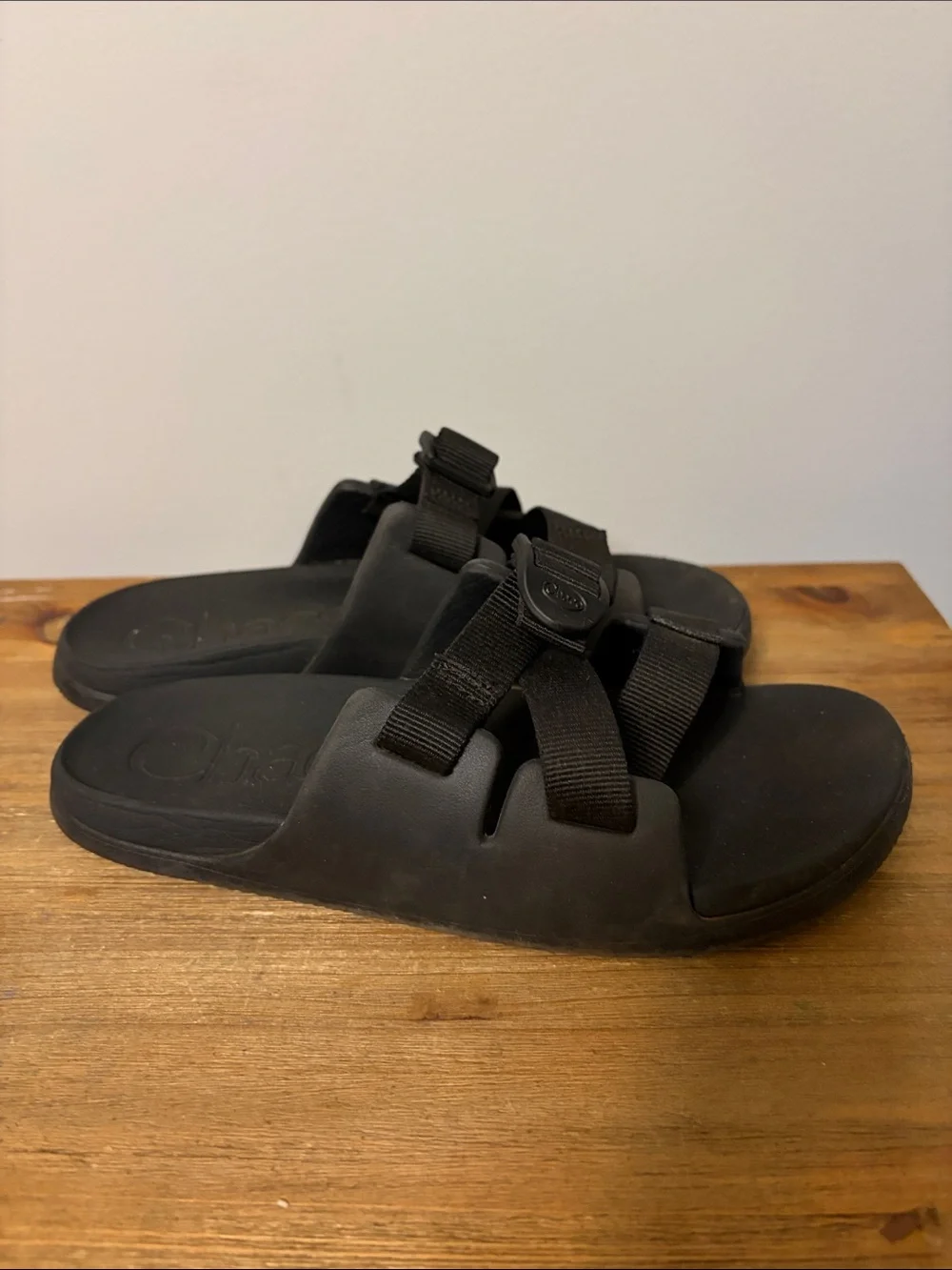 Black Slide Sandals with Adjustable Straps Kids Size 5